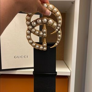 Classic Big Gucci pearl belt
